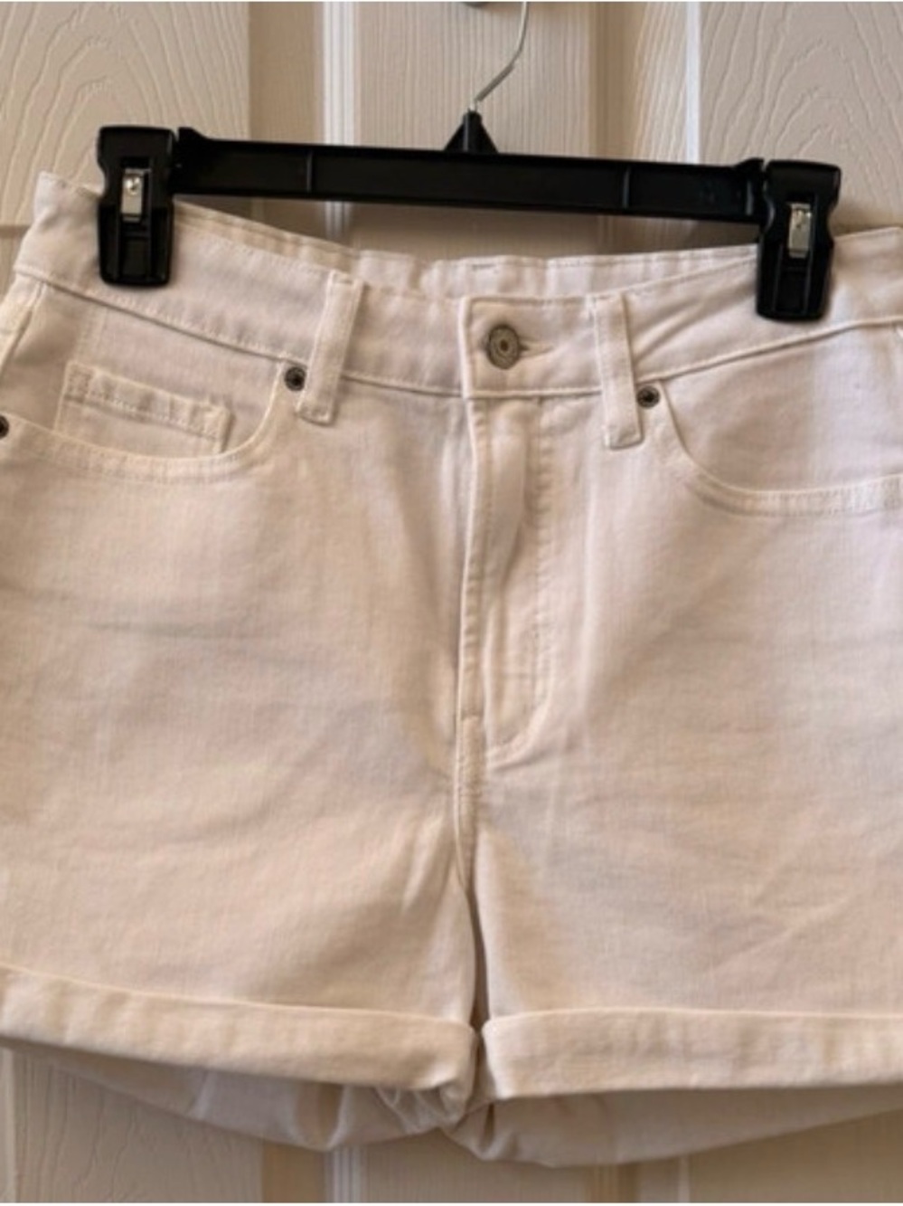 Old Navy Cream Rolled-Hem Jean Shorts